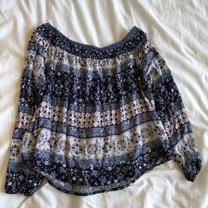 Off the shoulder girly tee